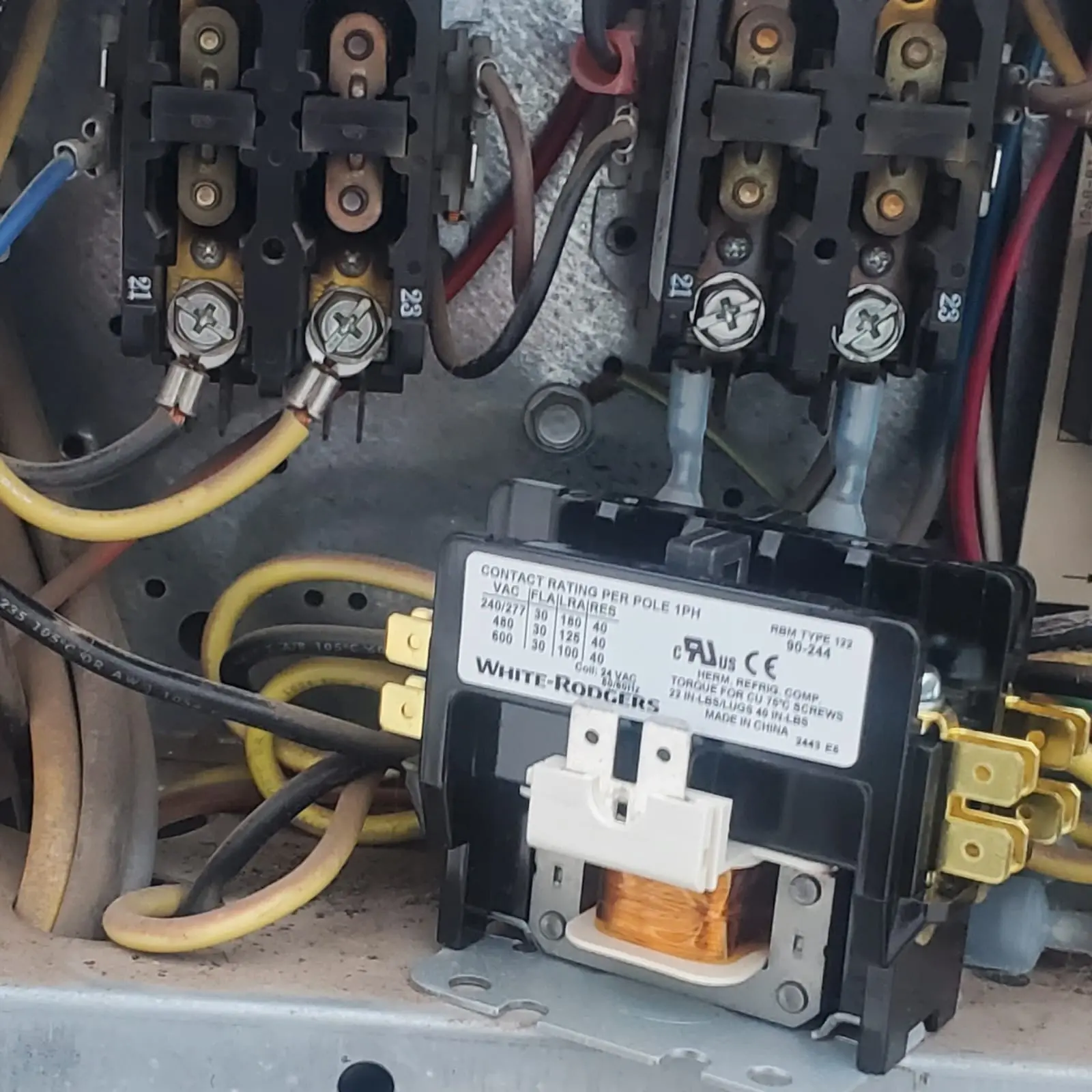 Cambio de contactor unidad paquete Carrier