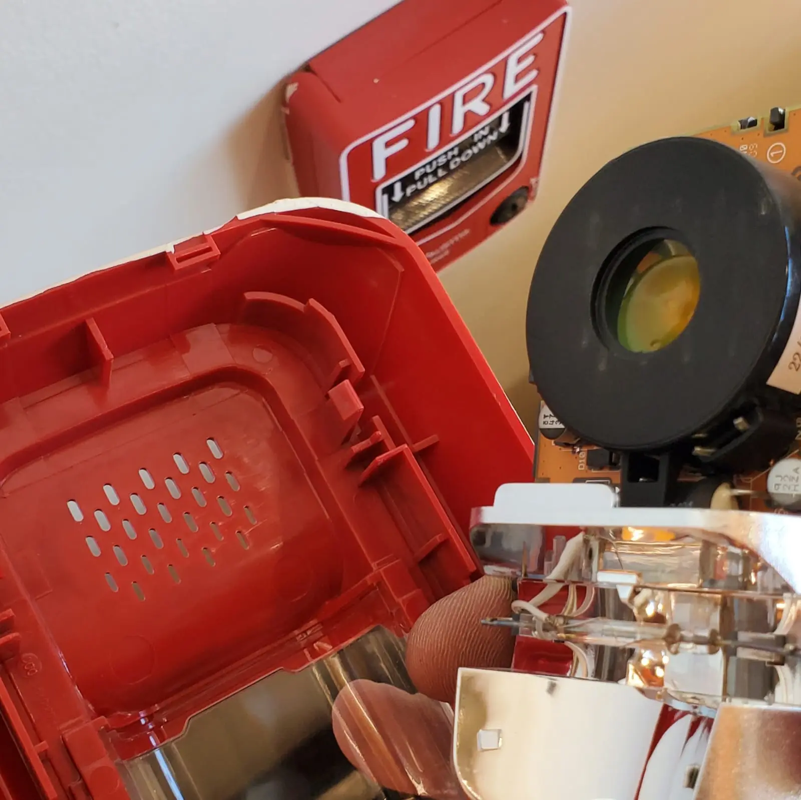 Mantenimiento a sistema de detección